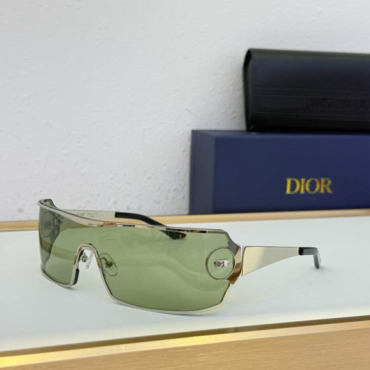 Picture of Dior Sunglasses _SKUfw76323865fw